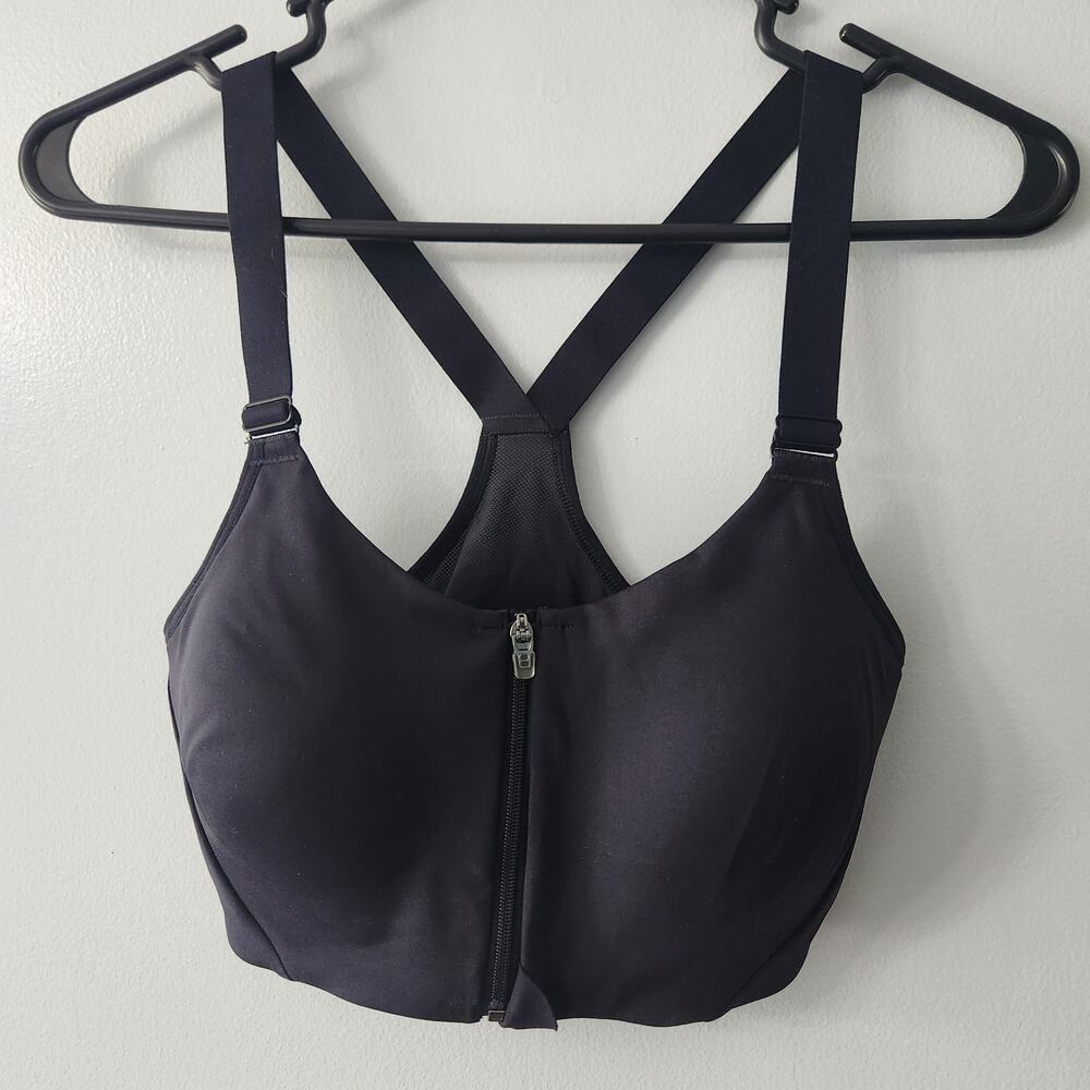 3/$20 All in Motion Sports Bra in Black Size 34C Front Zip